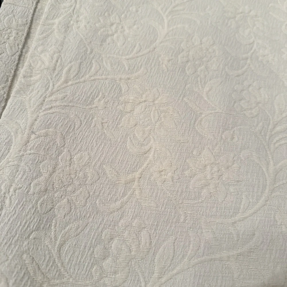 Set off 2 Beautiful Texture Window   Curtains  50” x 93”